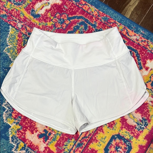 Lululemon Speed Up shorts size 2 white tall 4” inseam short Liner - Picture 1 of 8